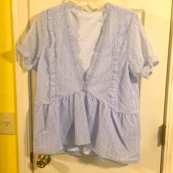 V-Neck Frill Hem Swiss Dot Top - Picture 5 of 8